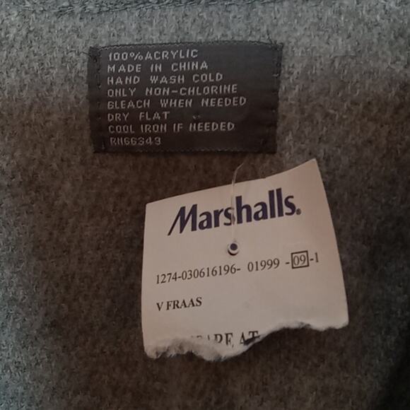 NWT Vfraas O/S Gray striped Cape. Warm, Comfortable. Boho. - Picture 2 of 6